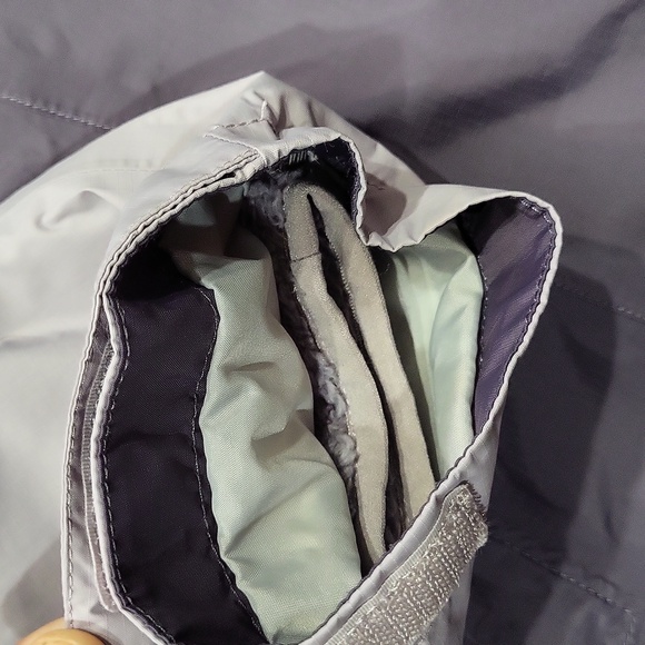 The North Face Purple Lightweight Water Resistant Hooded fleece lined triclimate - Picture 16 of 16